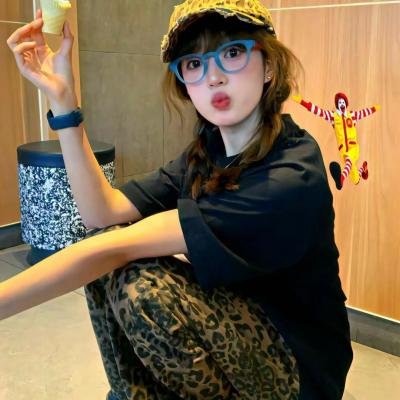 谁说她是贤妻良母